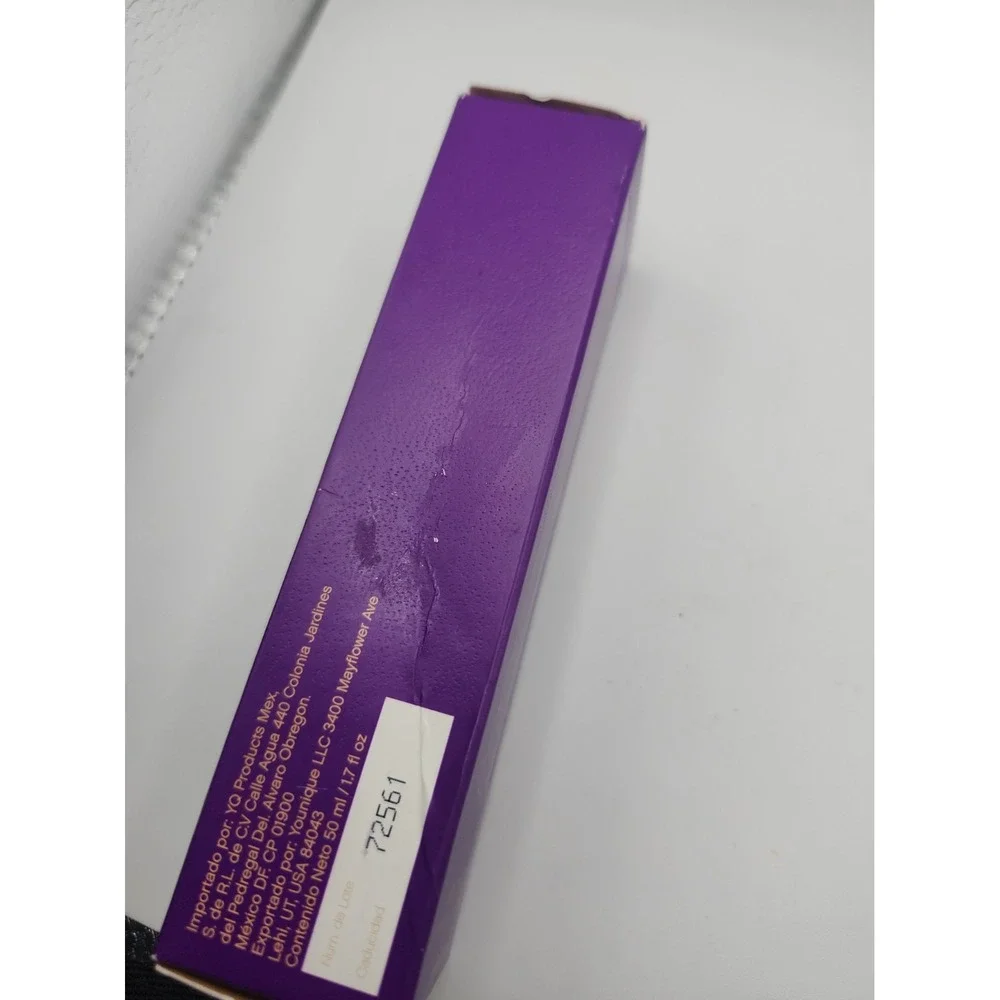 YOUNIQUE ROYALTY DAILY DIVONE MOISTURIZER . NEW AND SEALED
